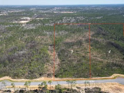 4 B Whitfield Dr, Kiln, MS 39556