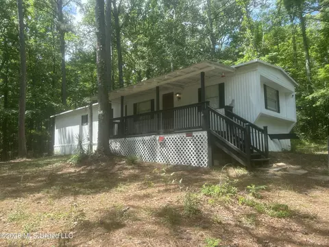 215 Blair Dr, Brandon, MS 39042