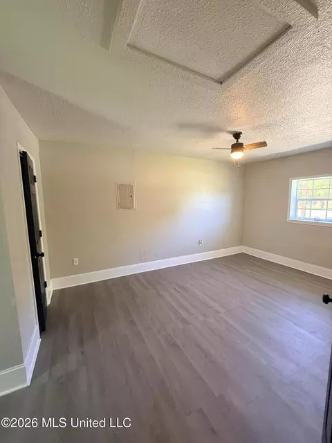 6236 Frederick St, Moss Point, MS 39563 photo 7