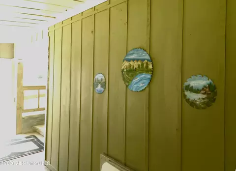 Entry Way - 131 Campbell Rd, Jayess, MS 39641 photo 1 of 3