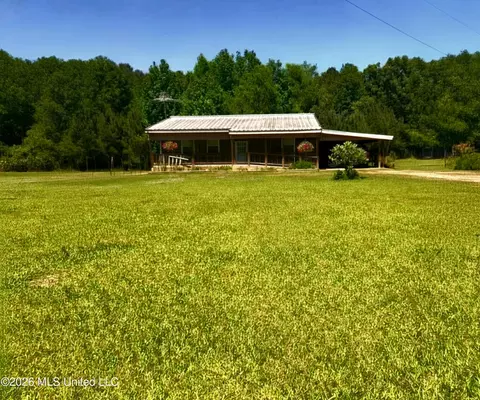 131 Campbell Rd, Jayess, MS 39641