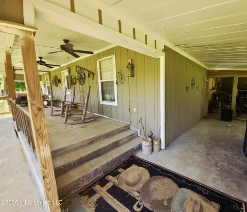 Exterior - 131 Campbell Rd, Jayess, MS 39641 photo 4 of 10