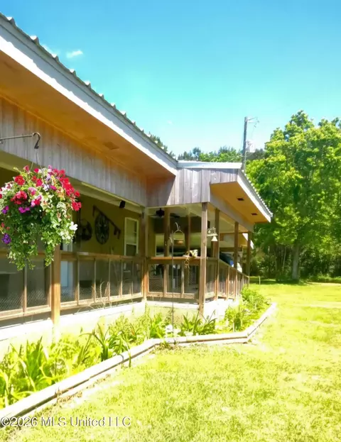Exterior - 131 Campbell Rd, Jayess, MS 39641 photo 2 of 10