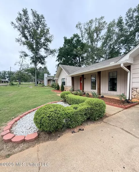 Other - 151 Oak Park Dr, Forest, MS 39074 photo 1 of 5