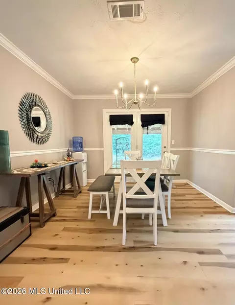 Dining - 151 Oak Park Dr, Forest, MS 39074 photo 1 of 1
