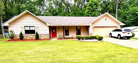 Exterior - 151 Oak Park Dr, Forest, MS 39074 photo 2 of 3