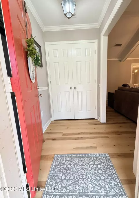 Entry Way - 151 Oak Park Dr, Forest, MS 39074 photo 1 of 2
