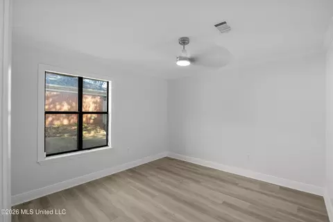 Bedroom - 143 Rolling Meadows Dr, Jackson, MS 39211 photo 1 of 2