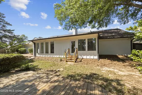 Exterior - 143 Rolling Meadows Dr, Jackson, MS 39211 photo 8 of 8