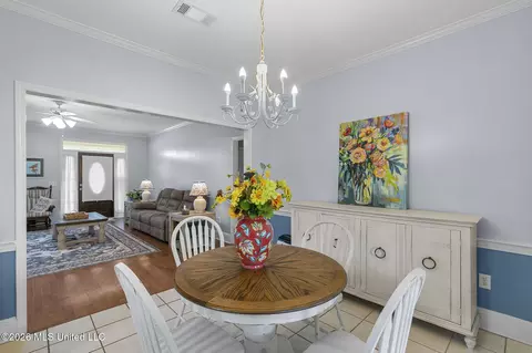 Dining - 1113 Orchardview Cv, Brandon, MS 39042 photo 3 of 4