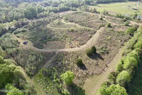 364 Yandell Rd, Canton, MS 39046 photo 3