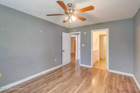Bedroom - 5 Michael Ct, Long Beach, MS 39560 photo 2 of 6