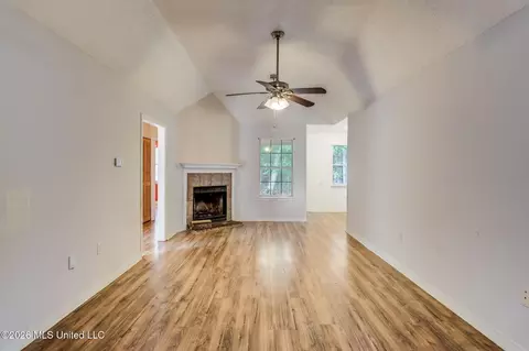 Living - 5 Michael Ct, Long Beach, MS 39560 photo 1 of 2