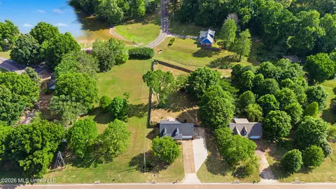 View/Area - 6795 Goodman Rd, Walls, MS 38680 photo 1 of 8