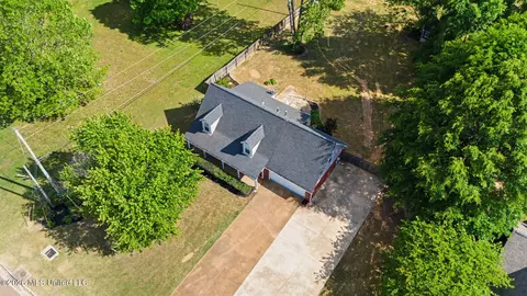 View/Area - 6795 Goodman Rd, Walls, MS 38680 photo 3 of 8