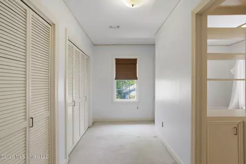 Entry Way - 622 Broadway Ave, Jackson, MS 39216 photo 1 of 2