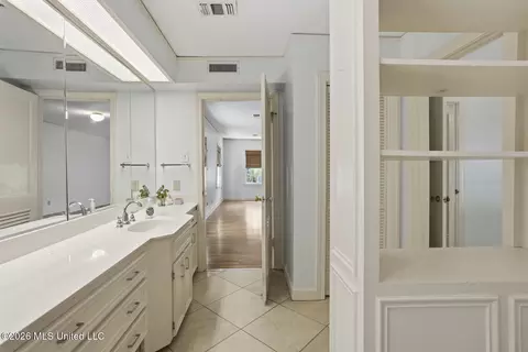 Other - 622 Broadway Ave, Jackson, MS 39216 photo 1 of 8