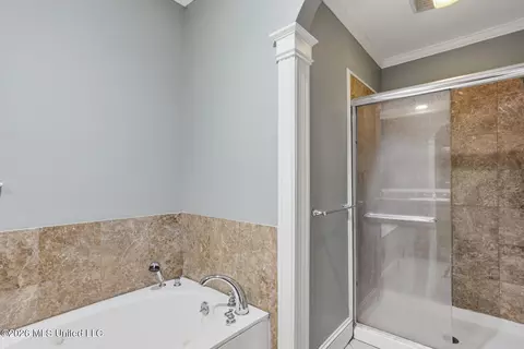Bath - 622 Broadway Ave, Jackson, MS 39216 photo 4 of 6