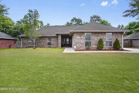 116 Lavender Dr, Ocean Springs, MS 39564