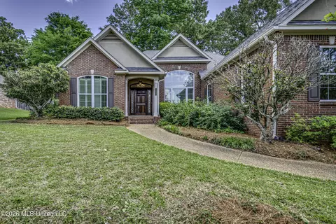 248 Oak Park Dr, Madison, MS 39110