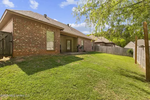 Exterior - 244 Stonebridge Blvd, Brandon, MS 39042 photo 6 of 8
