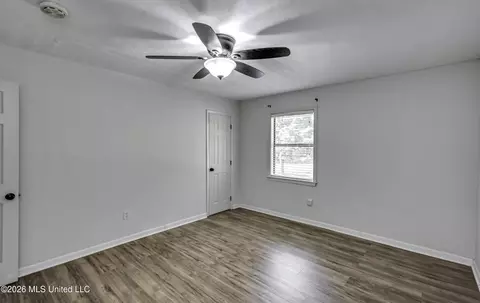 Bedroom - 201 Oak Bnd, Madison, MS 39110 photo 6 of 6