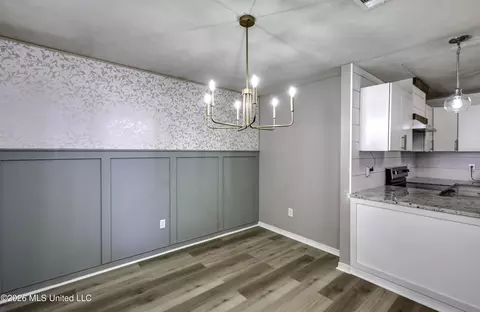 Dining - 201 Oak Bnd, Madison, MS 39110 photo 1 of 1