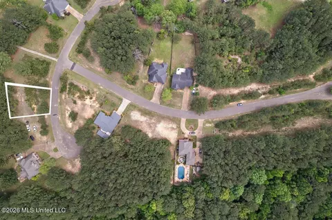 Eagle Cove, Carthage, MS 39051