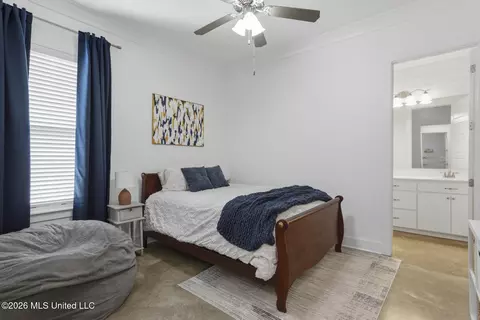 Bedroom - 244 Ironwood Pl, Brandon, MS 39042 photo 3 of 3