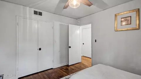 Bedroom - 4527 Meadowridge Dr, Jackson, MS 39206 photo 6 of 6