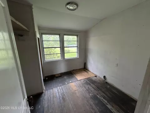 Bedroom - 1135 Harrison Dr, Mccomb, MS 39648 photo 4 of 4