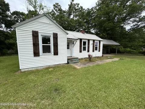 Other - 1135 Harrison Dr, Mccomb, MS 39648 photo 4 of 8