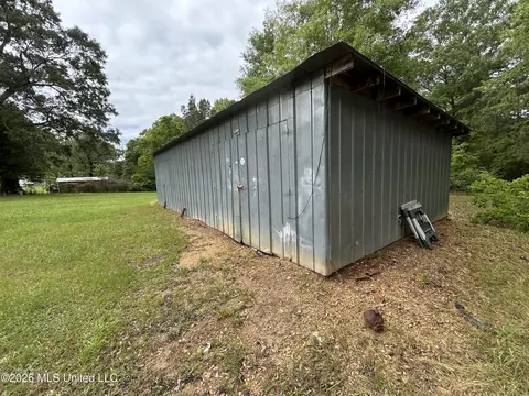 Other - 1135 Harrison Dr, Mccomb, MS 39648 photo 6 of 8