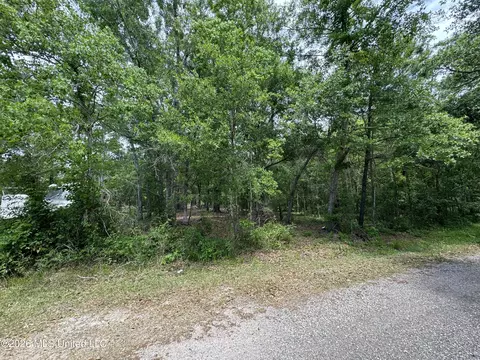 00 Pecan Ridge Dr, Waveland, MS 39576