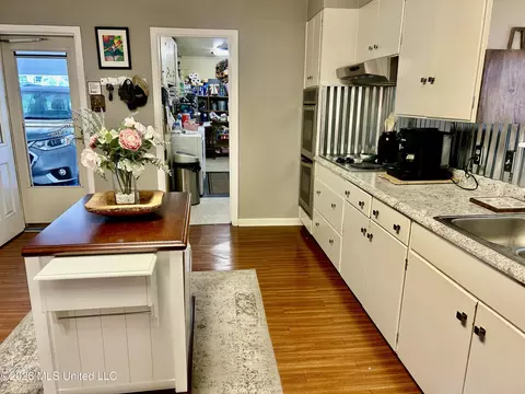 Kitchen - 228 Sinclair St, Mccomb, MS 39648 photo 5 of 6
