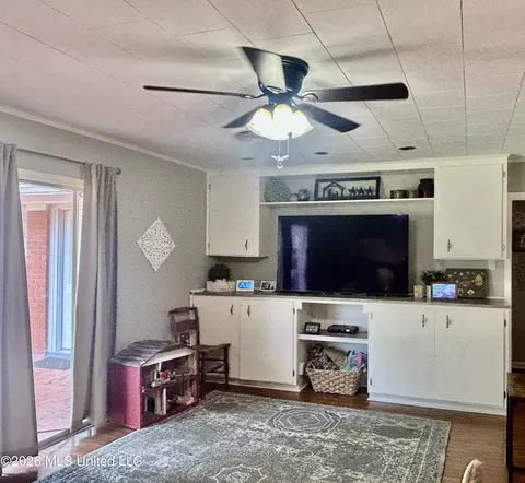 Other - 228 Sinclair St, Mccomb, MS 39648 photo 2 of 6