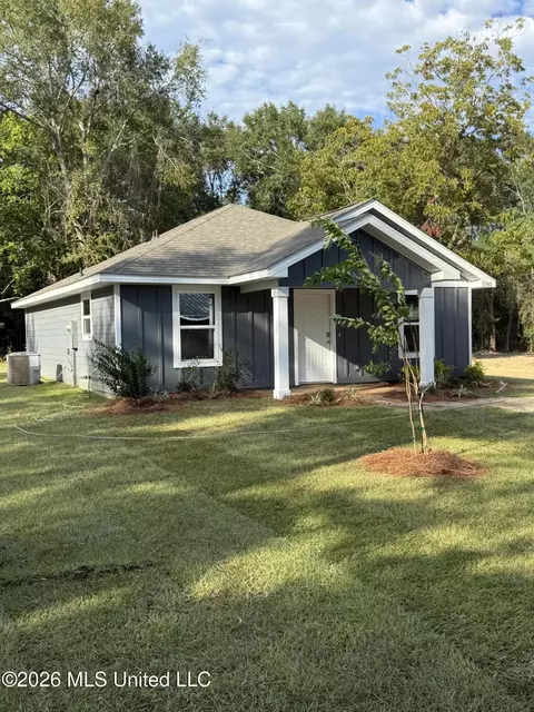 15380 7th St, Gulfport, MS 39503