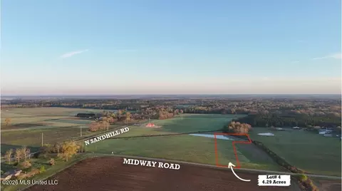 Midway Road, Lena, MS 39094