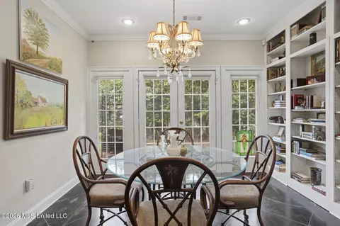 Dining - 235 Brae Burn Dr, Jackson, MS 39211 photo 7 of 7