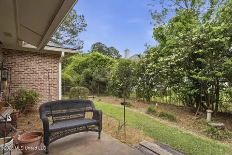 Exterior - 235 Brae Burn Dr, Jackson, MS 39211 photo 16 of 17