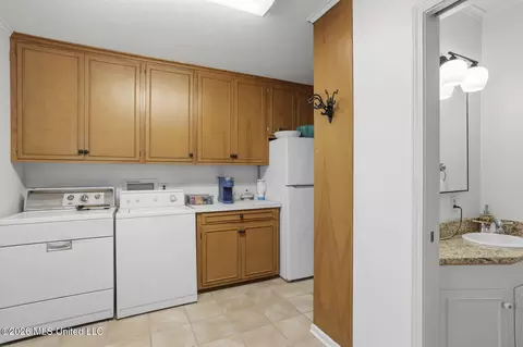 Other - 235 Brae Burn Dr, Jackson, MS 39211 photo 8 of 13