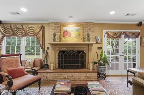 Other - 235 Brae Burn Dr, Jackson, MS 39211 photo 5 of 13