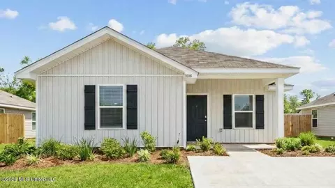 15384 7th St, Gulfport, MS 39503