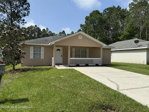6031 E Newton St, Bay Saint Louis, MS 39520