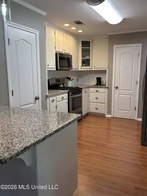 Kitchen - 1024 Walker Ln, Summit, MS 39666 photo 1 of 2
