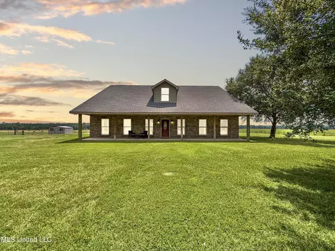 5121 Jordan Rd, Perkinston, MS 39573