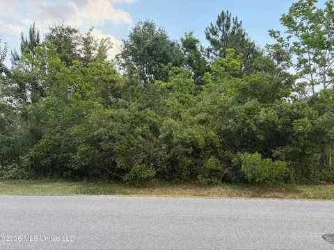 116 Engman Ave, Bay Saint Louis, MS 39520