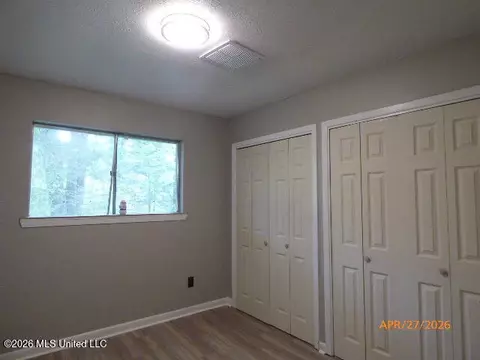 Bedroom - 88 E Wilderness Rd, Natchez, MS 39120 photo 1 of 1