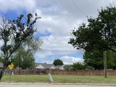 Wildwood Road, Greenville, MS 38701