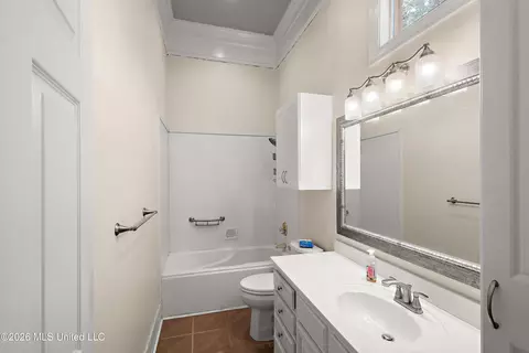Bath - 241 Heathway Cv, Byram, MS 39272 photo 3 of 3